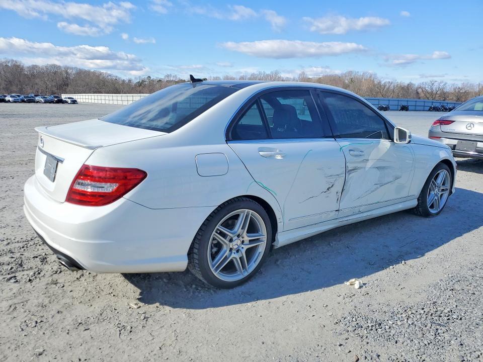 2014 Mercedes-Benz C 350
