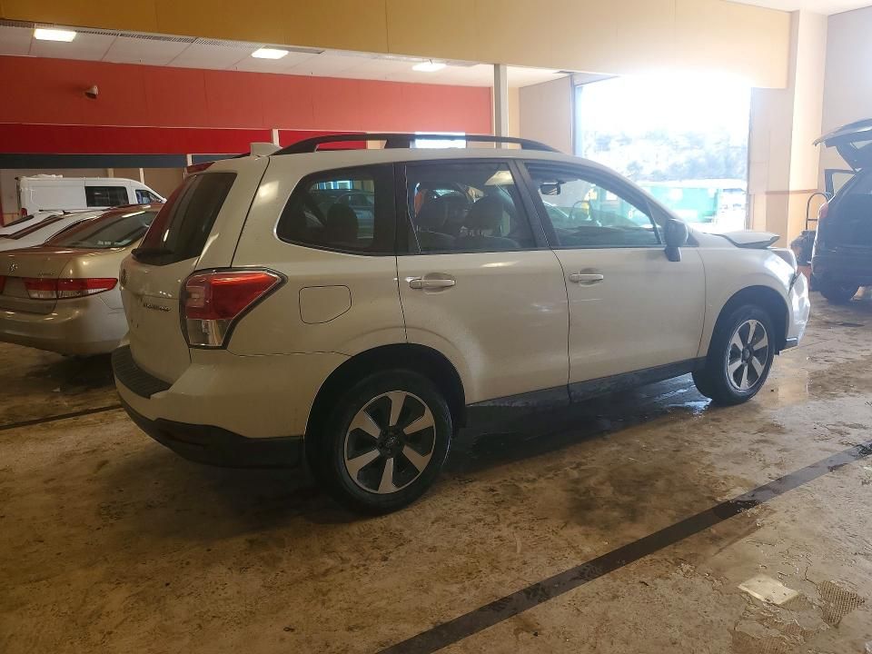 2018 Subaru Forester 2.5i