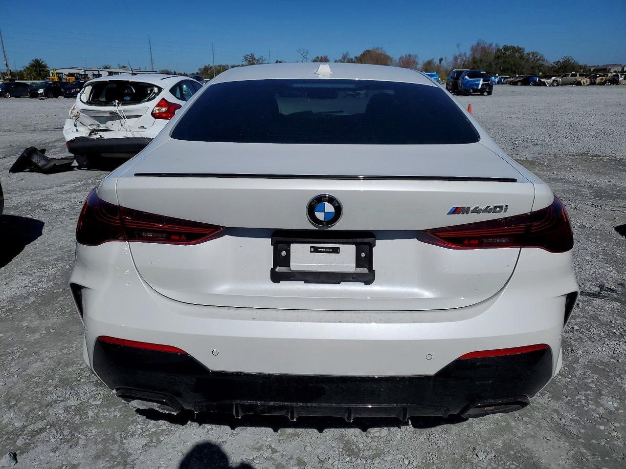 2026 BMW M440i