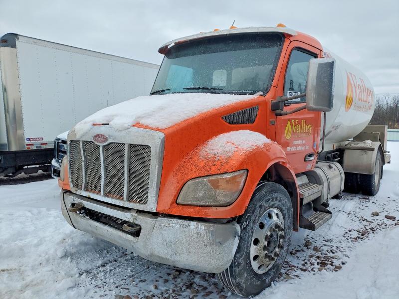2023 Peterbilt 537
