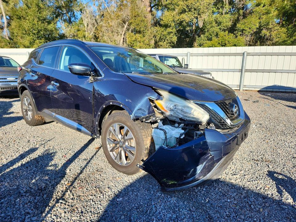 2016 Nissan Murano s