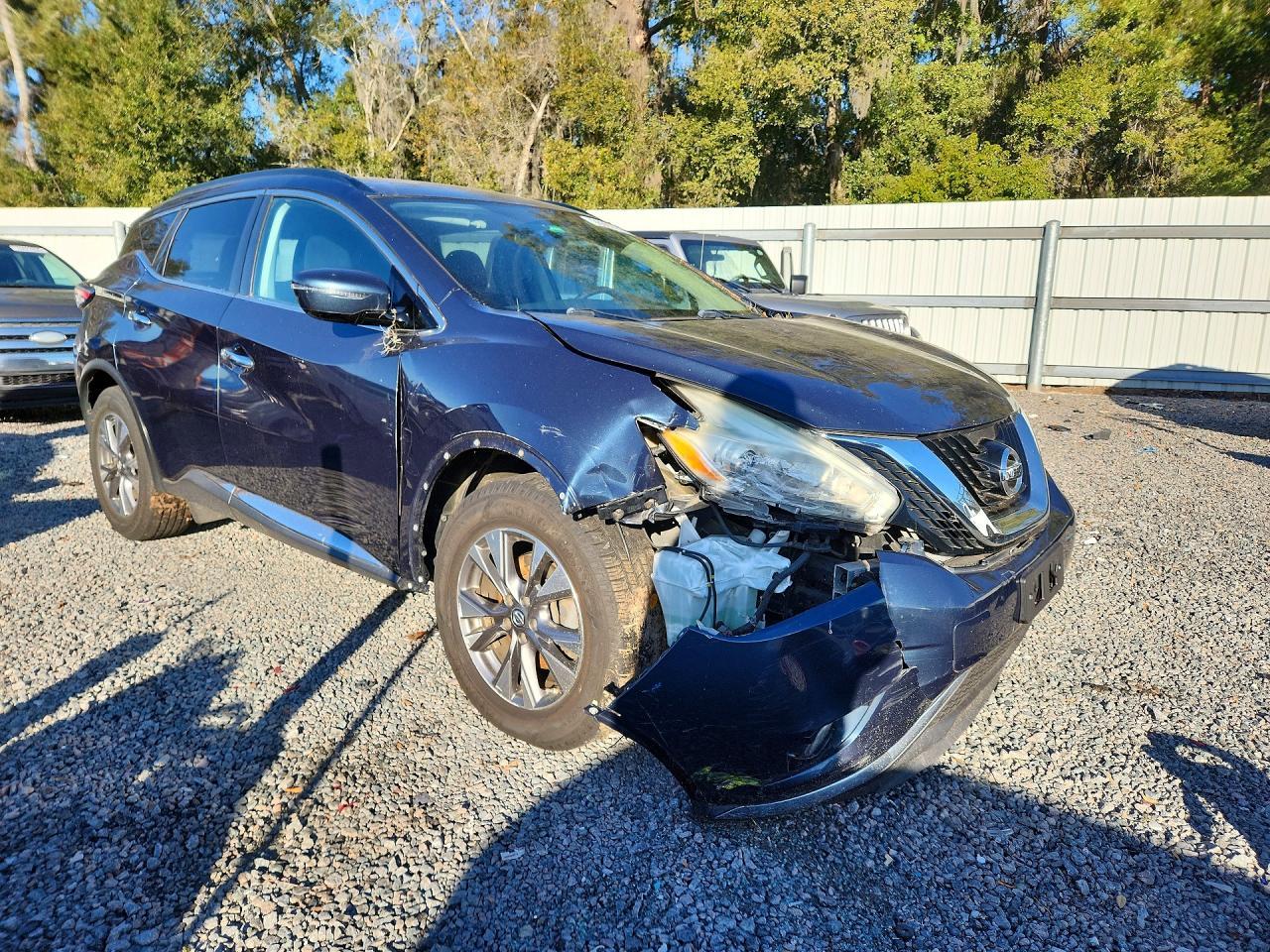 2016 Nissan Murano s