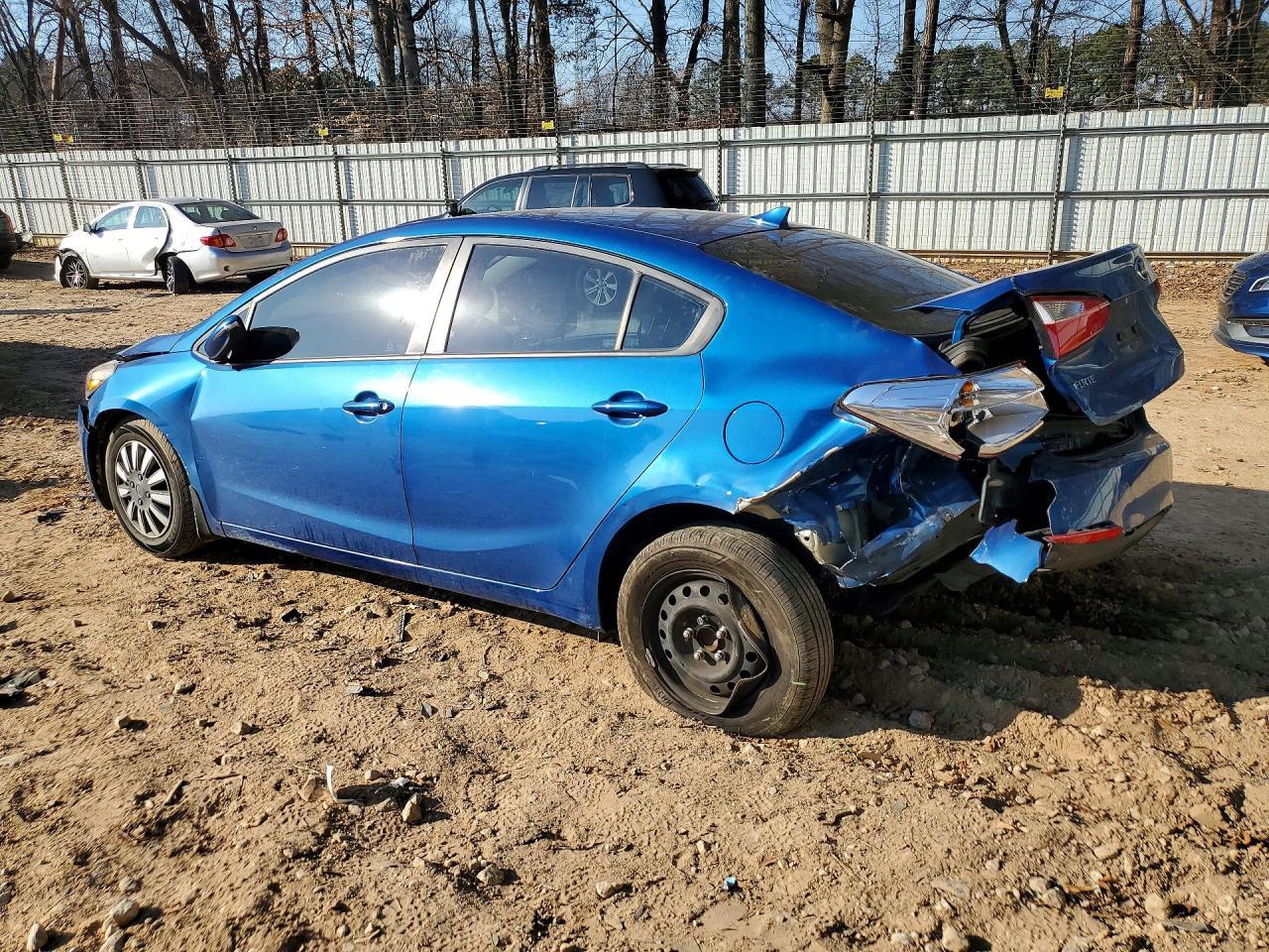 2015 KIA Forte lx
