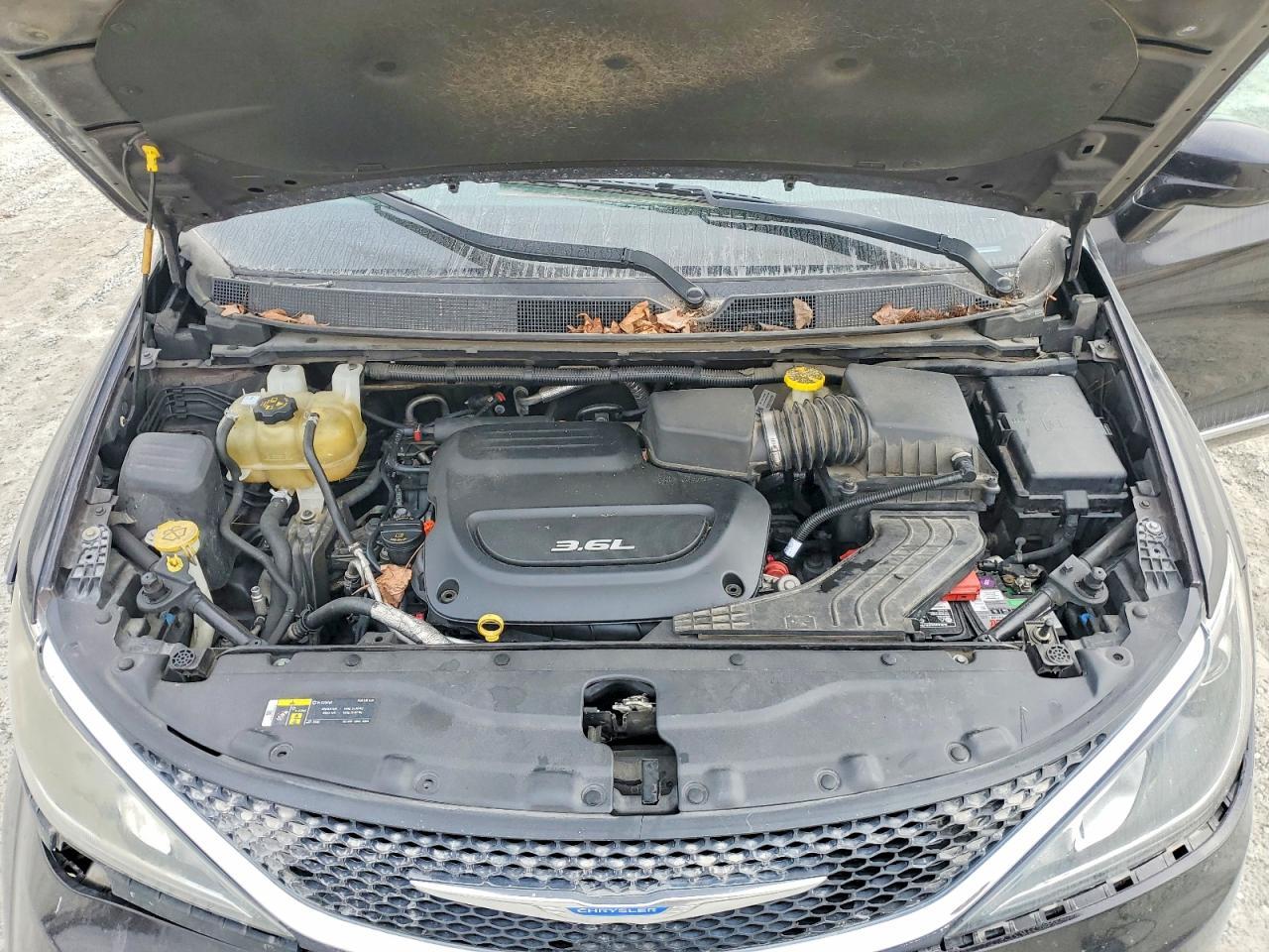 2018 Chrysler Pacifica Touring l
