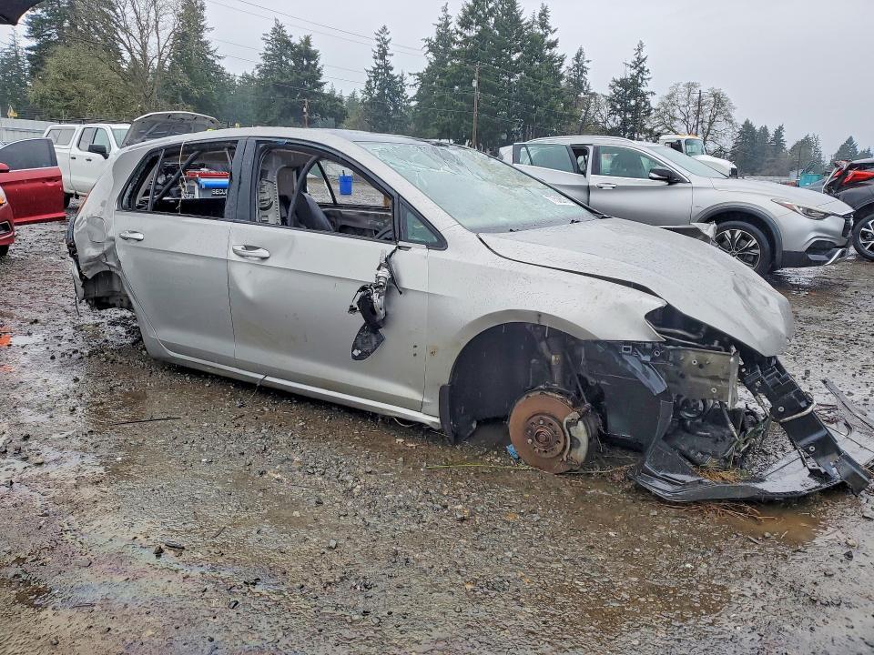 2015 Volkswagen Golf tdi