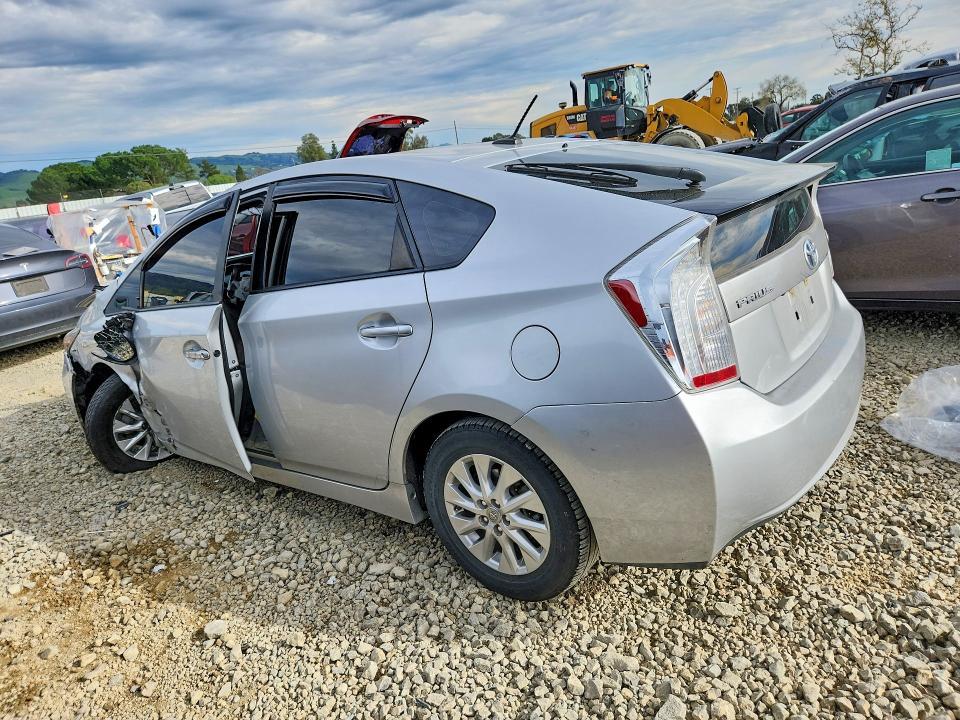 2015 Toyota Prius Plug-in Hybrid Base