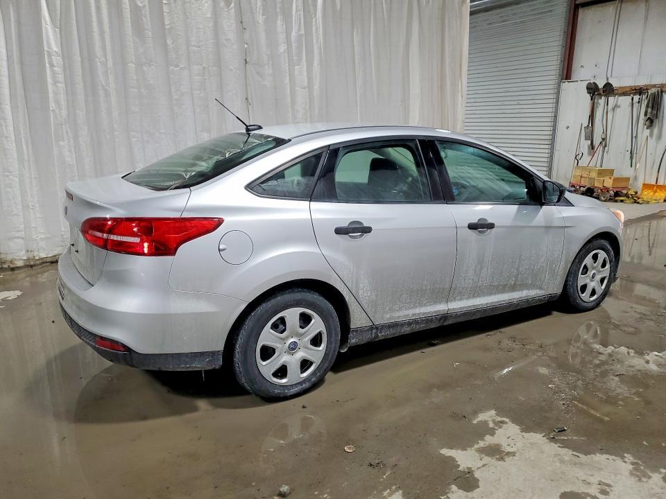 2017 Ford Focus s