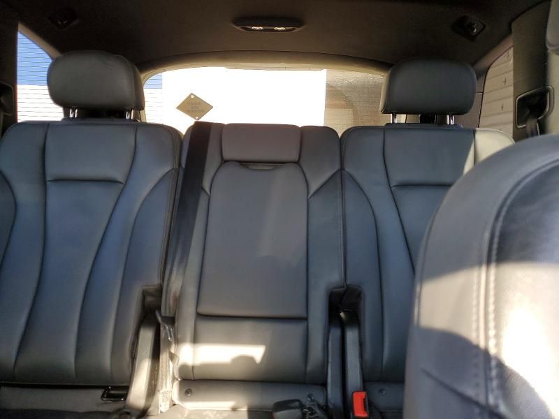 2021 Audi Q7 Premium