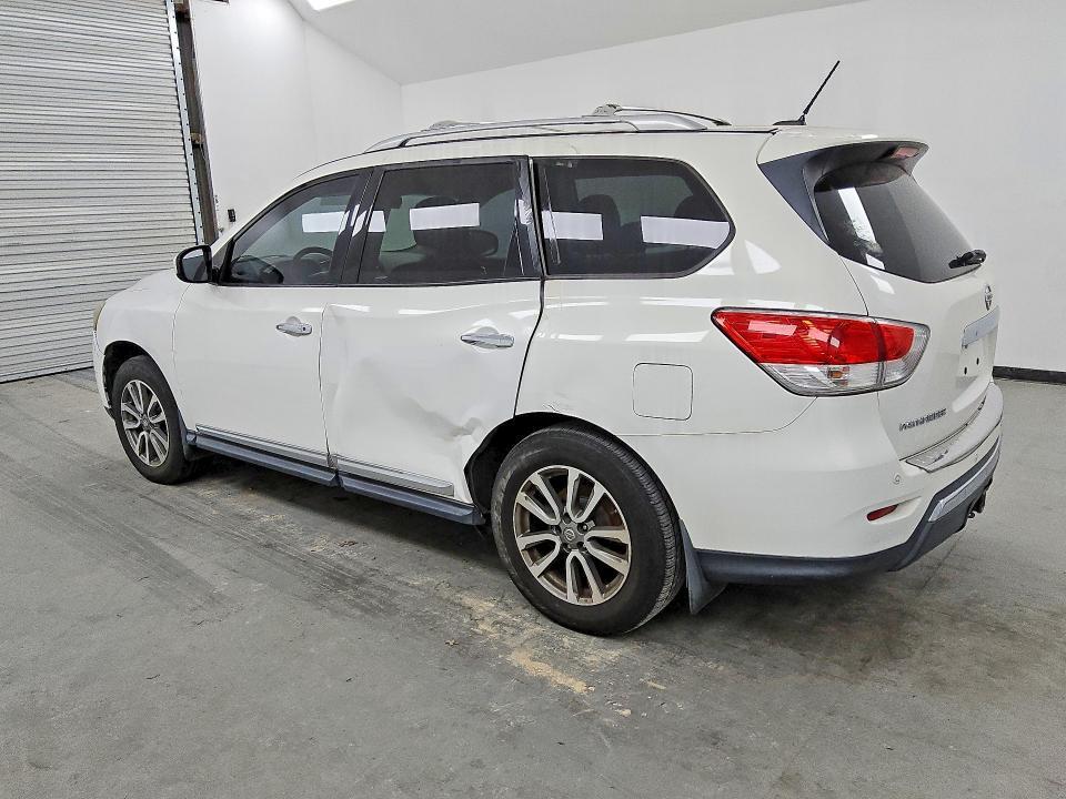 2014 Nissan Pathfinder sl