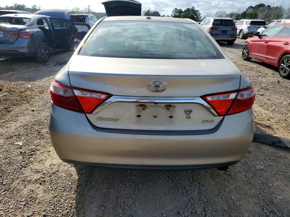 2015 Toyota Camry xle