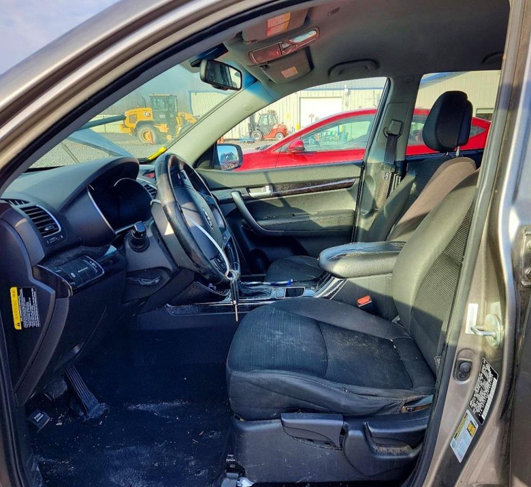 2015 KIA Sorento lx