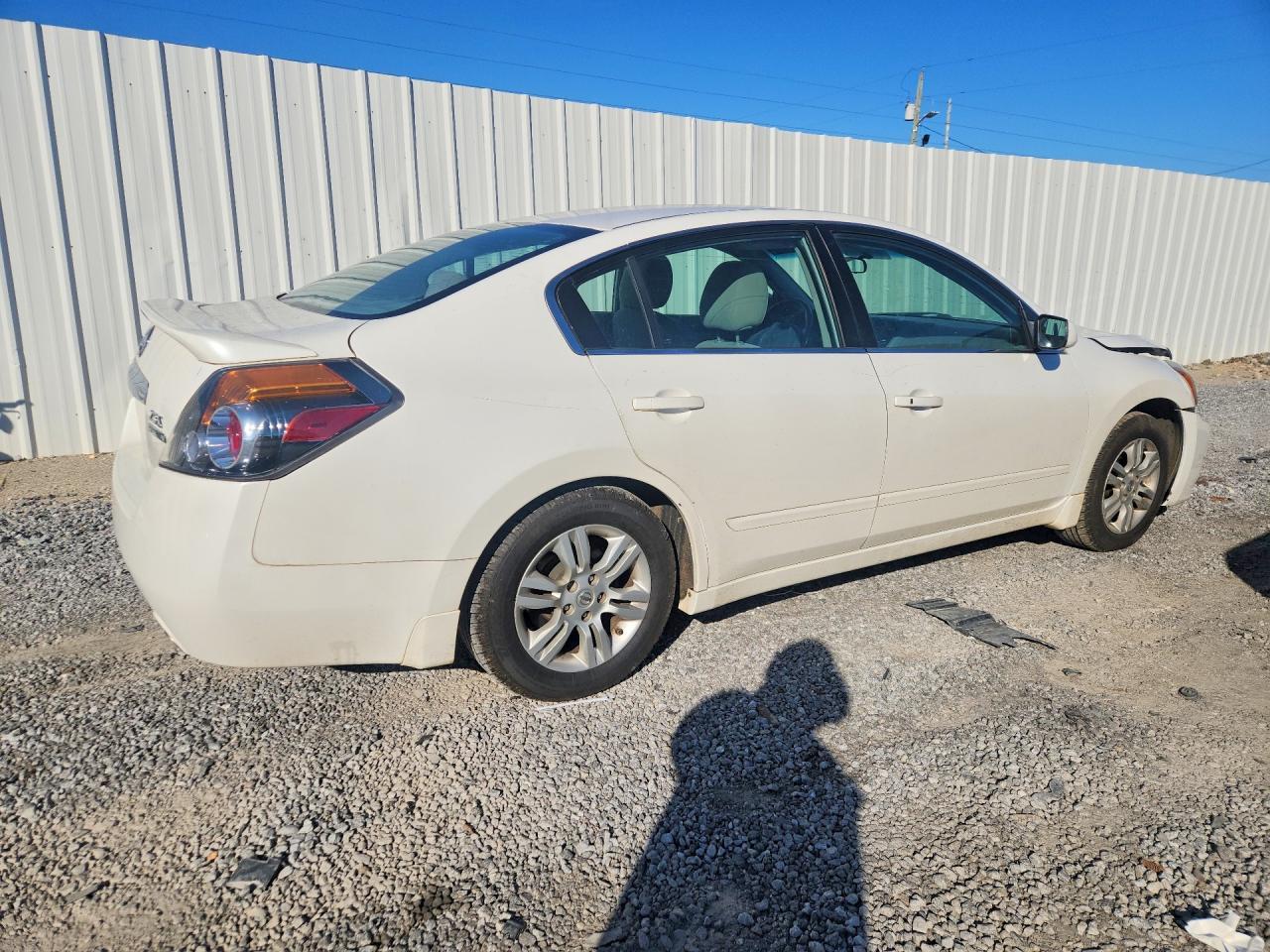 2011 Nissan Altima Base