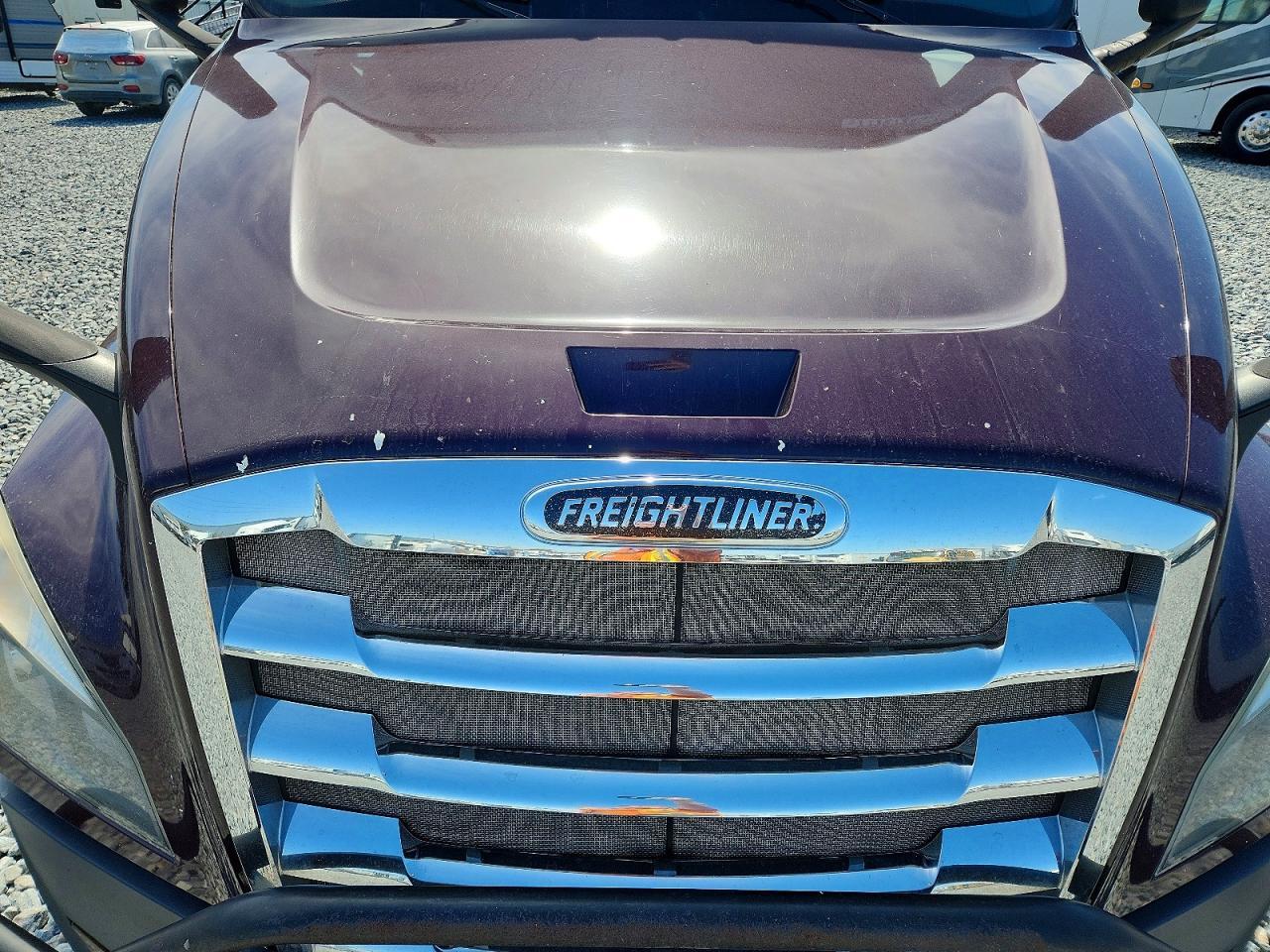 2019 Freightliner Cascadia 126