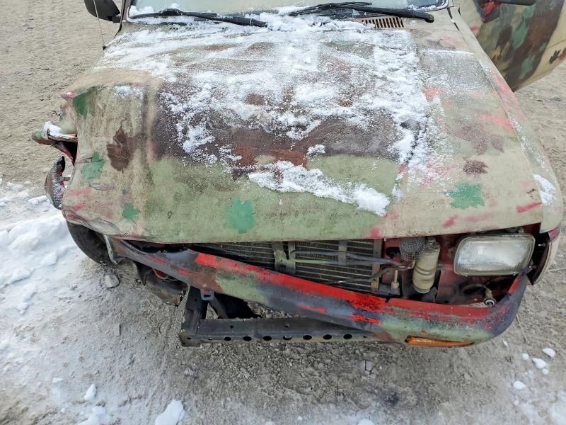 1994 Toyota Pickup 1/2 TON Short Wheelbase STB