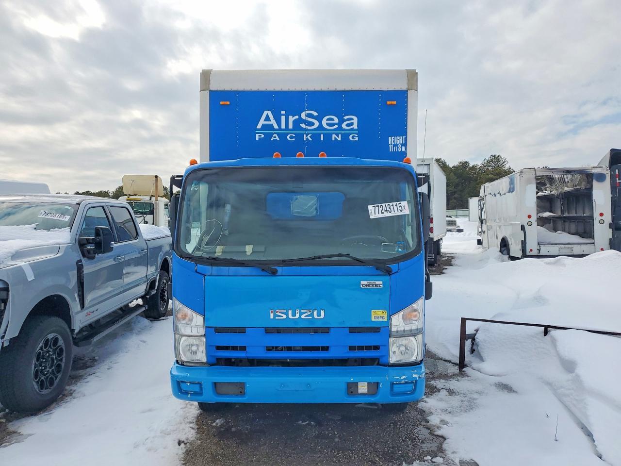 2014 Isuzu NRR