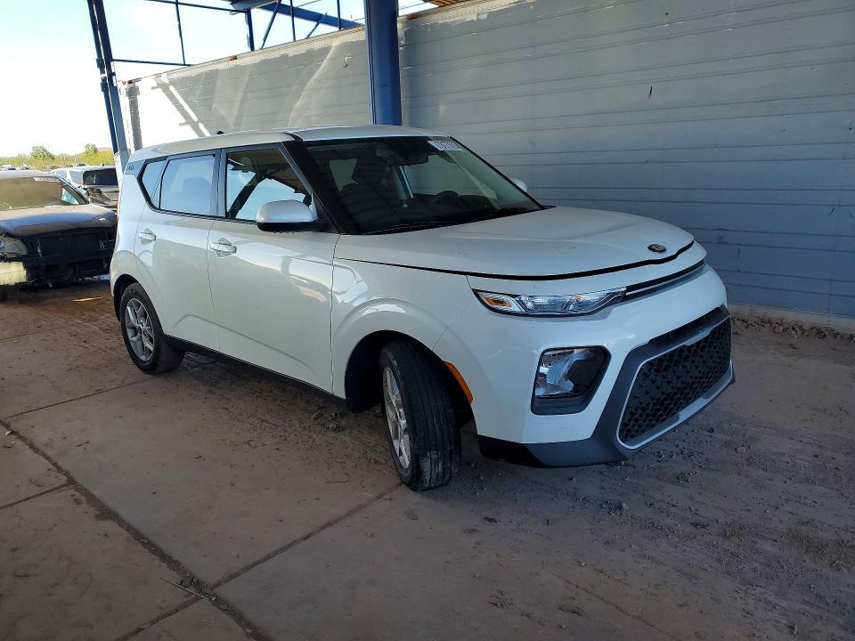2021 KIA Soul lx