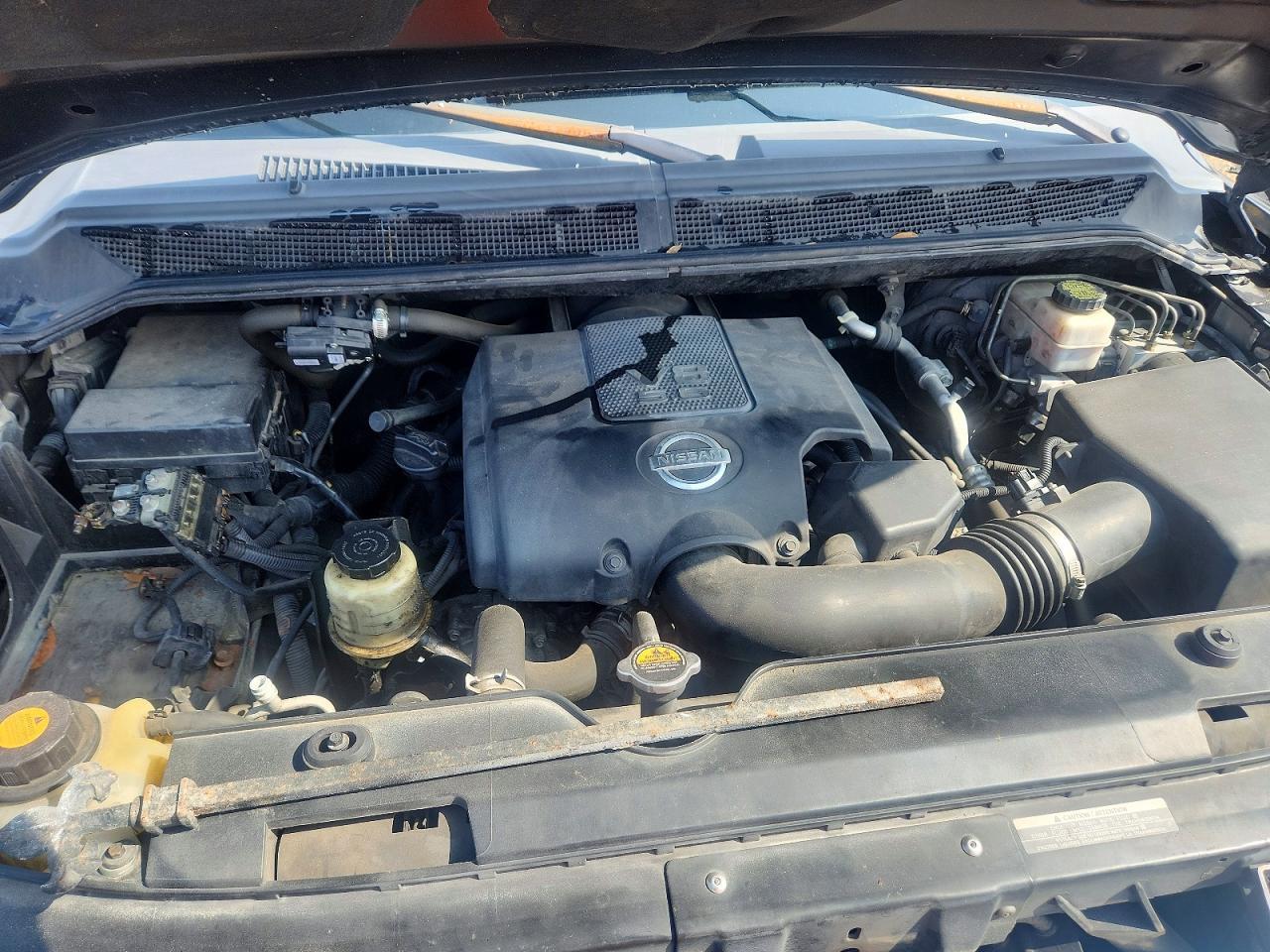 2011 Nissan Titan SV