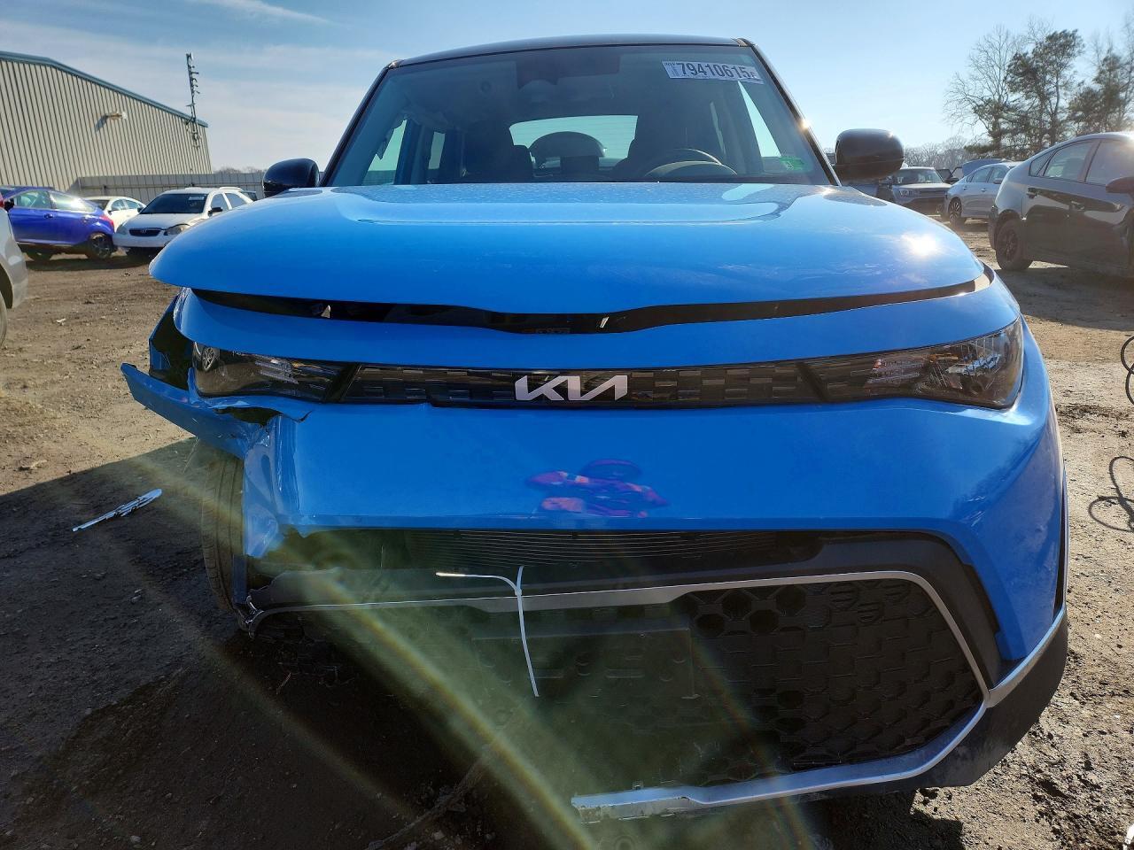 2024 KIA Soul s