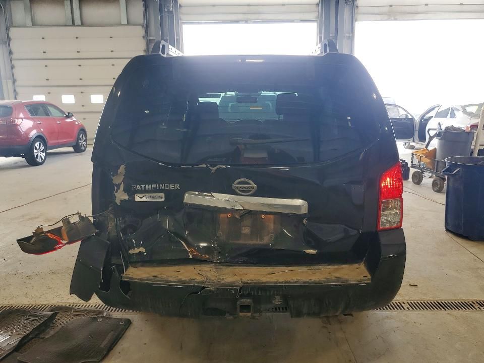 2012 Nissan Pathfinder s