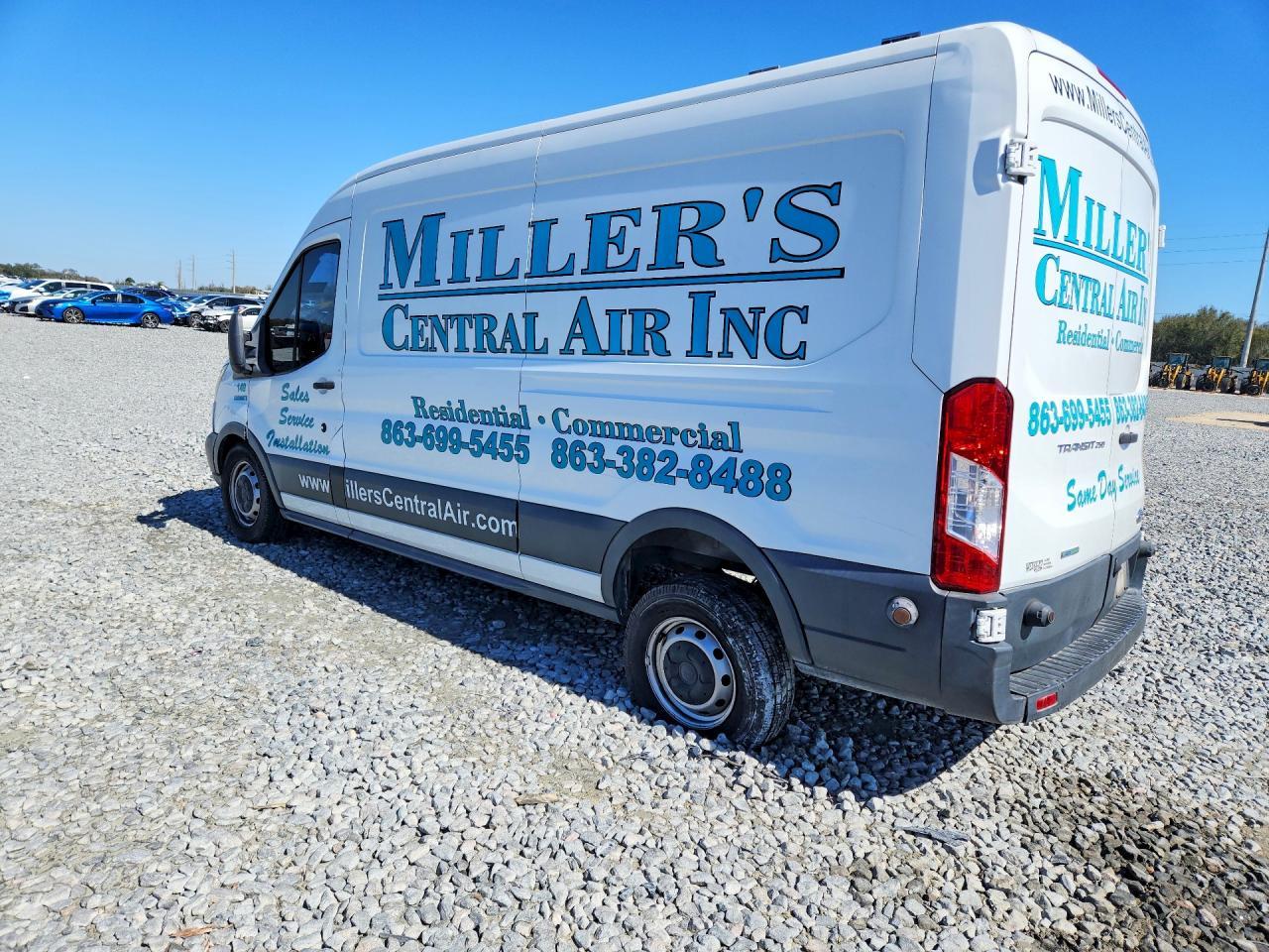 2015 Ford Transit Cargo van t