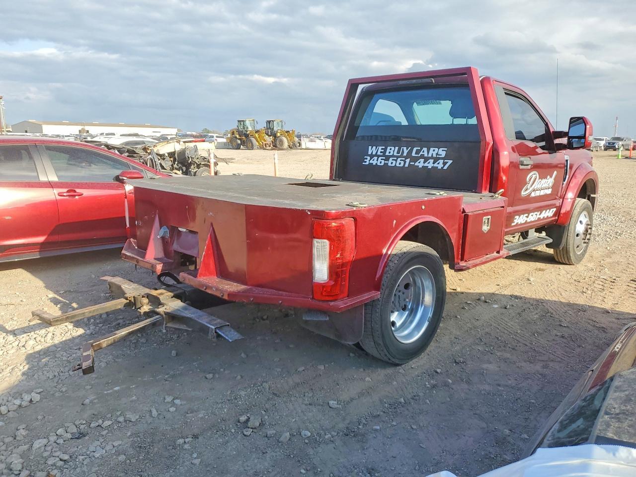 2017 Ford F450 Super Duty Flatbed Truck