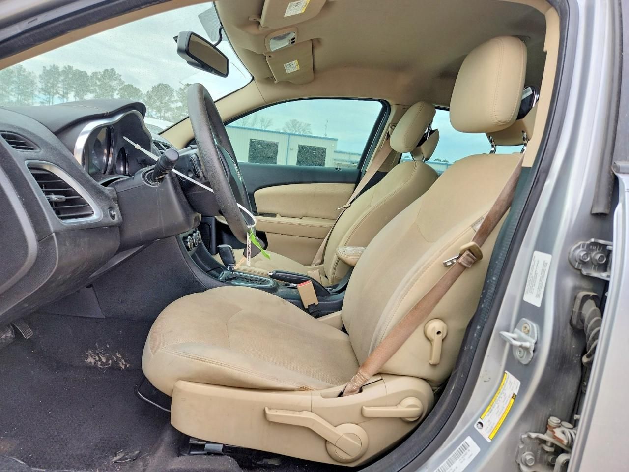 2013 Dodge Avenger se