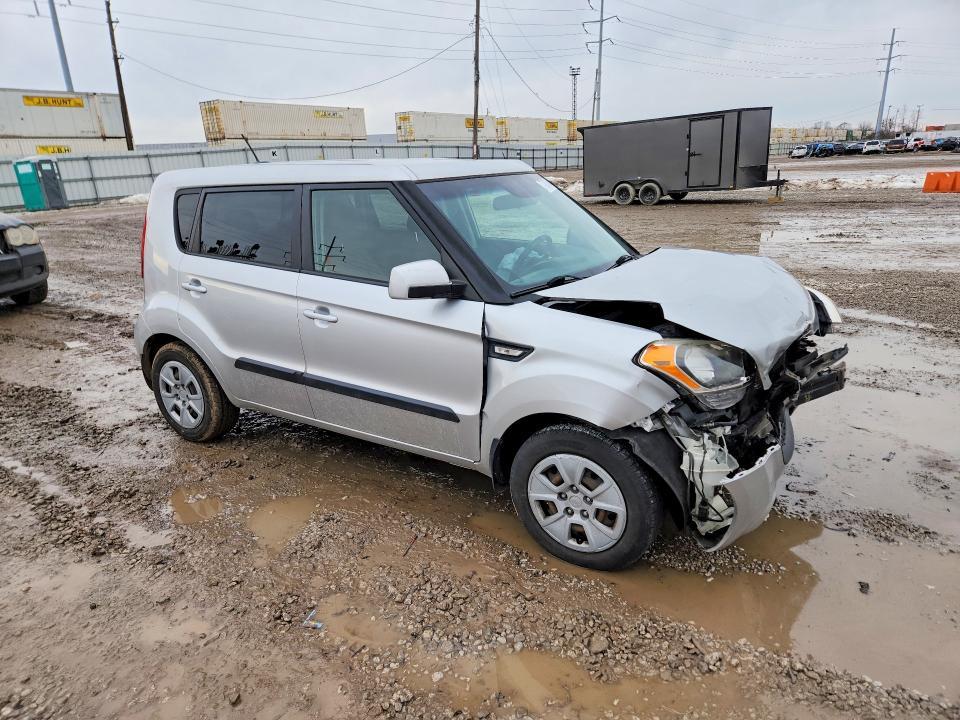 2013 KIA Soul Base
