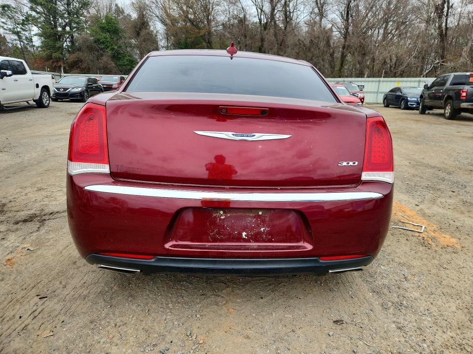 2019 Chrysler 300 Limited