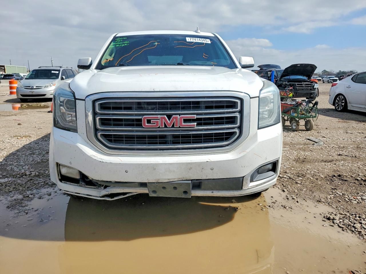 2017 GMC Yukon xl C1500 slt