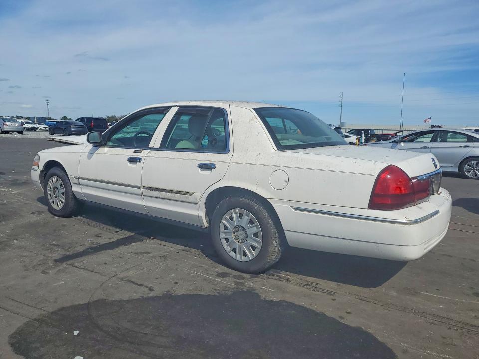 2005 Mercury Grand Marquis gs
