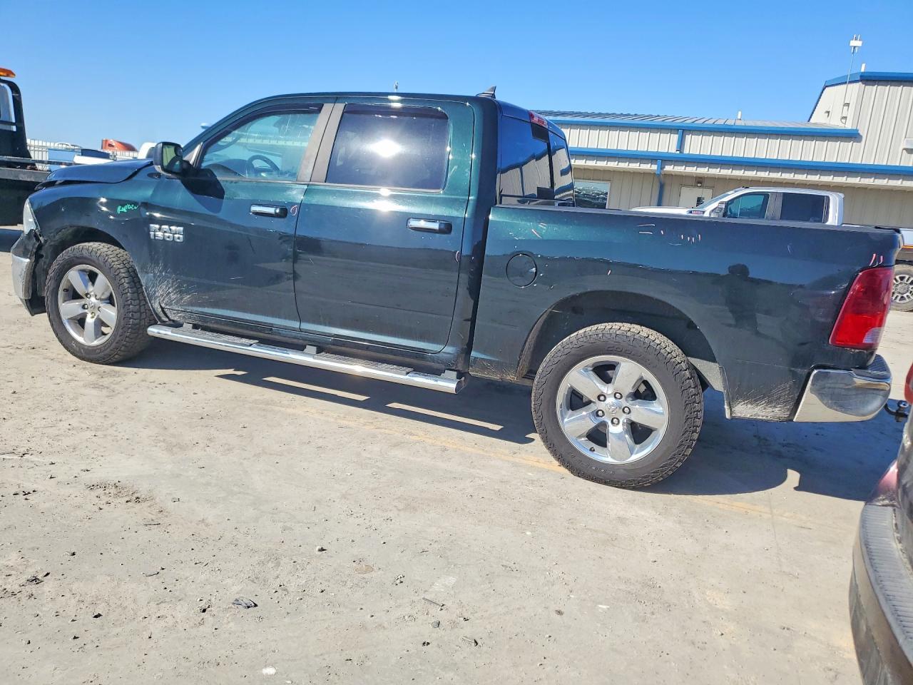 2015 Dodge RAM 1500 SLT