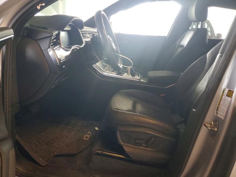 2020 Audi Q7 Premium Plus