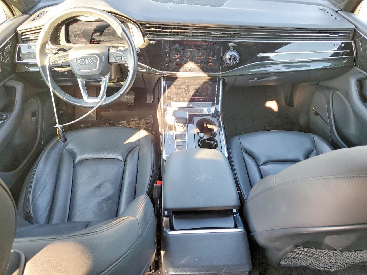 2020 Audi Q7 Premium Plus