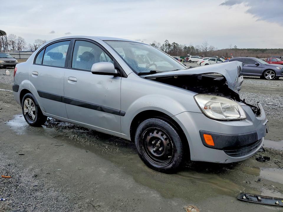 2009 KIA Rio Base