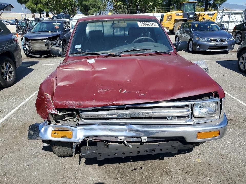 1990 Toyota Pickup Deluxe