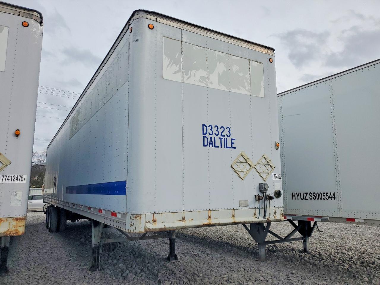 1997 Doresey DRY Van Trailer