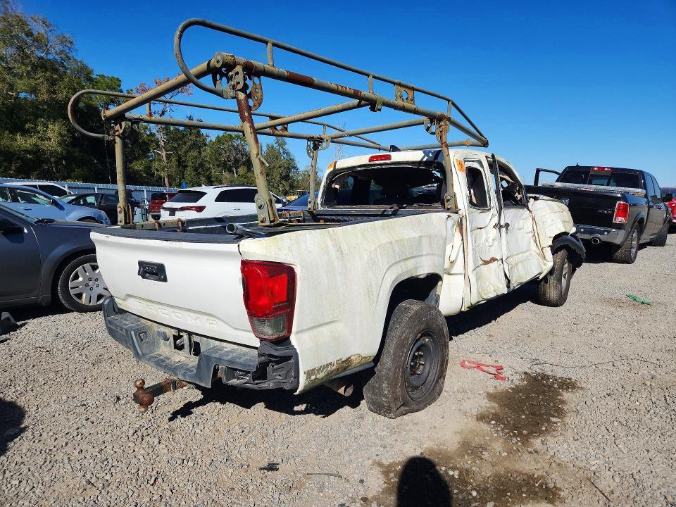 2018 Toyota Tacoma Access cab