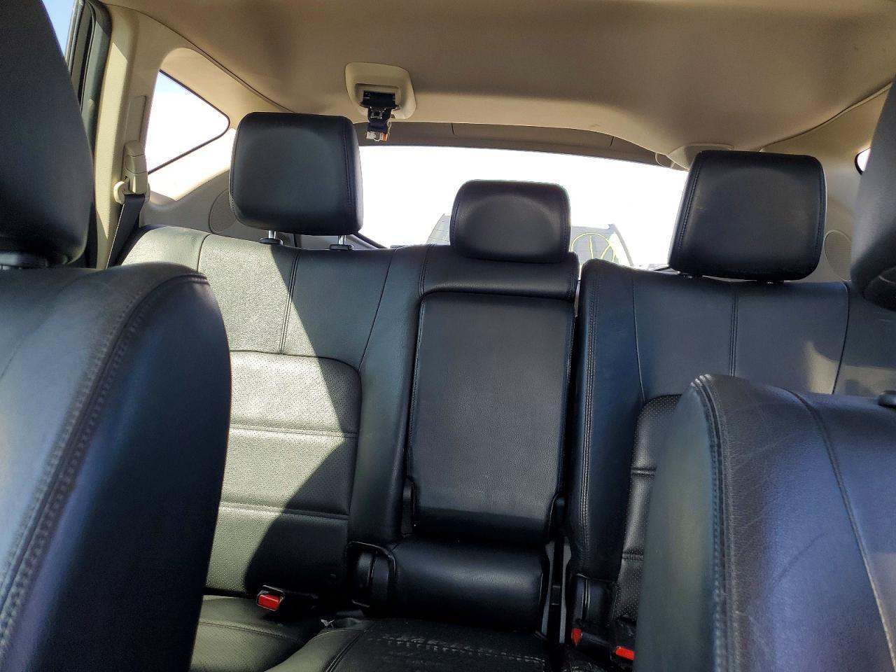 2012 Nissan Murano s