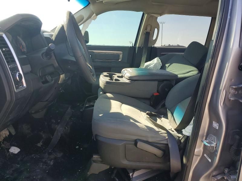 2019 Dodge Ram 1500 Classic slt