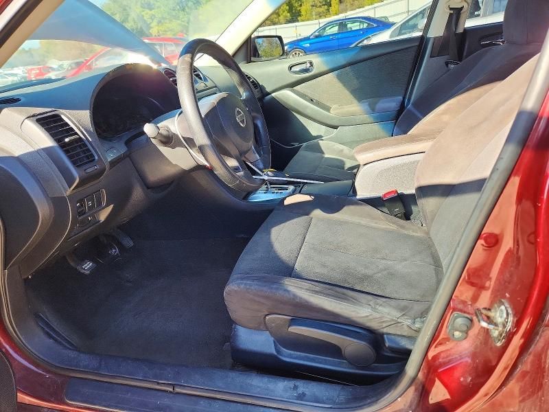 2010 Nissan Altima Base