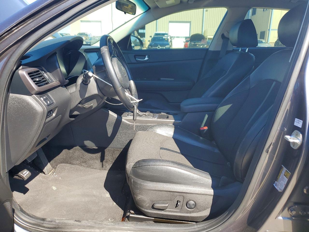 2018 KIA Optima s