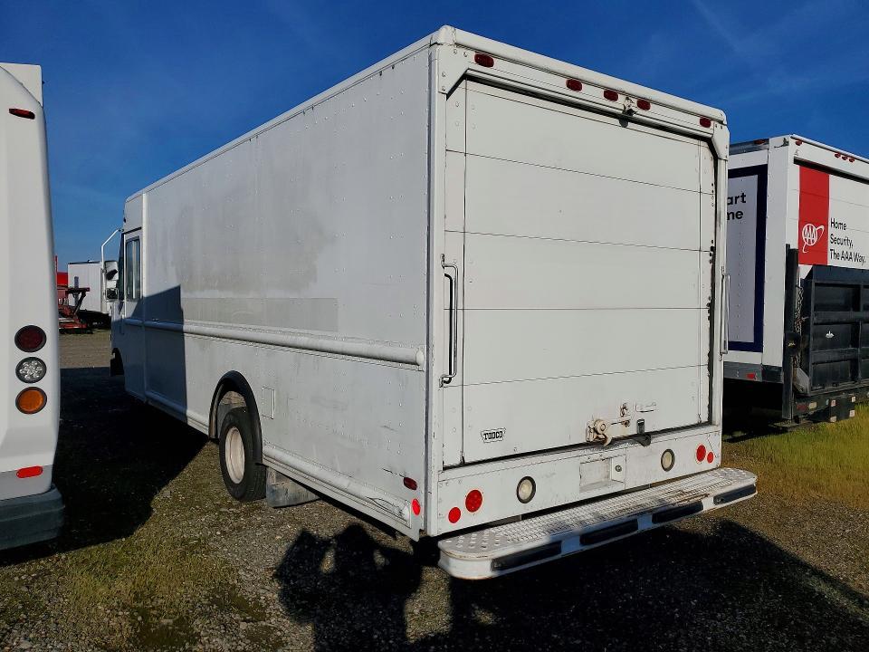 2010 Ford E450 Delivery Truck