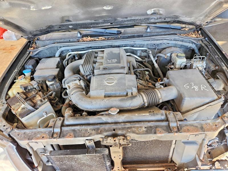 2012 Nissan Frontier s