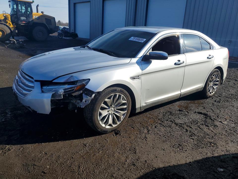 2015 Ford Taurus Limited