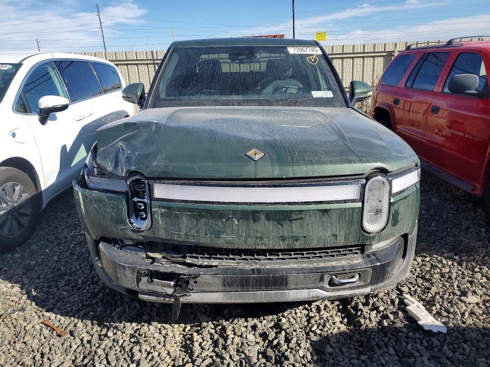 2022 Rivian R1T Adventure
