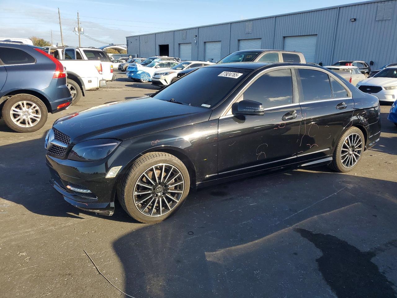 2011 Mercedes-Benz C300