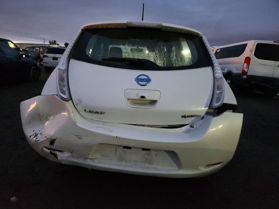 2015 Nissan Leaf s