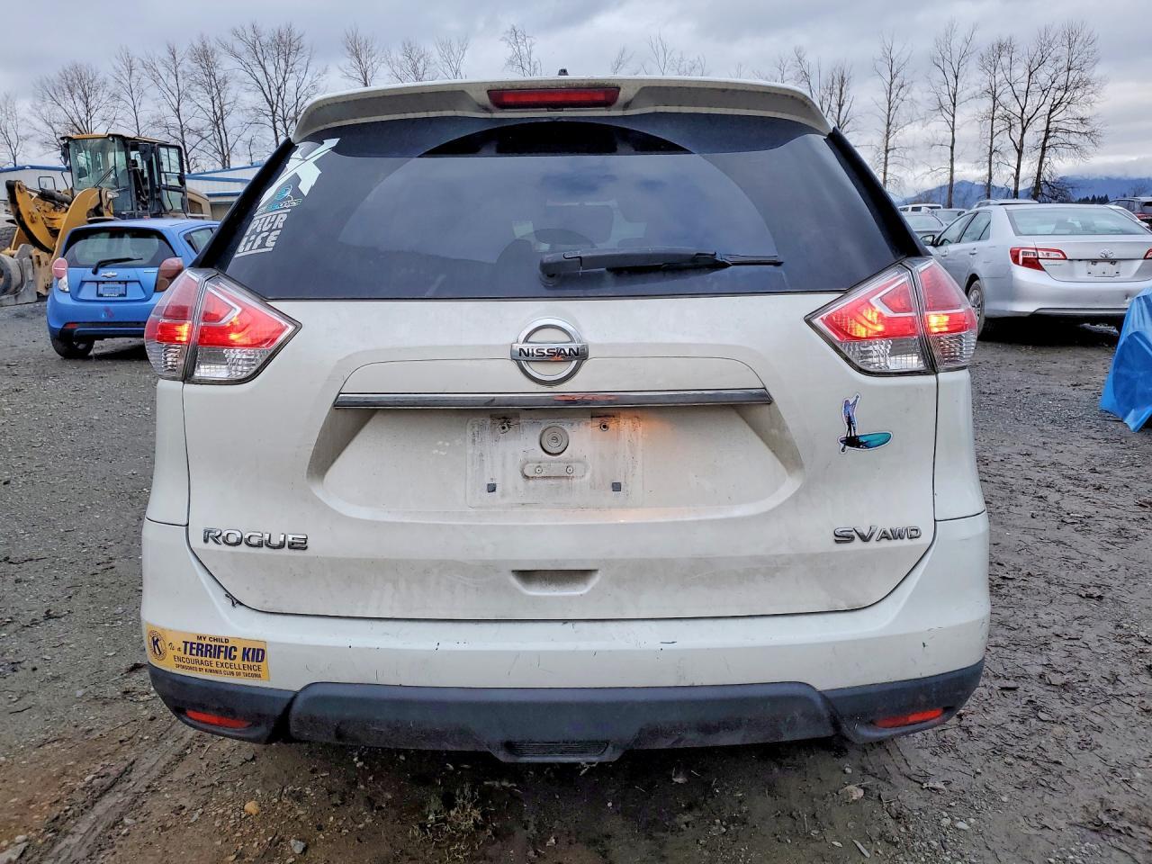 2016 Niss Rogue sv