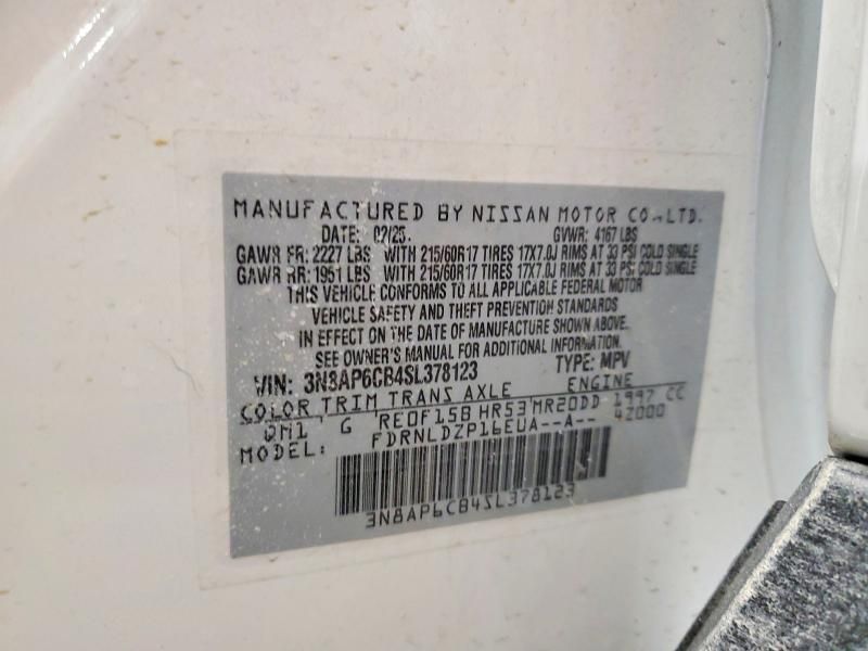 2025 Nissan Kicks sv