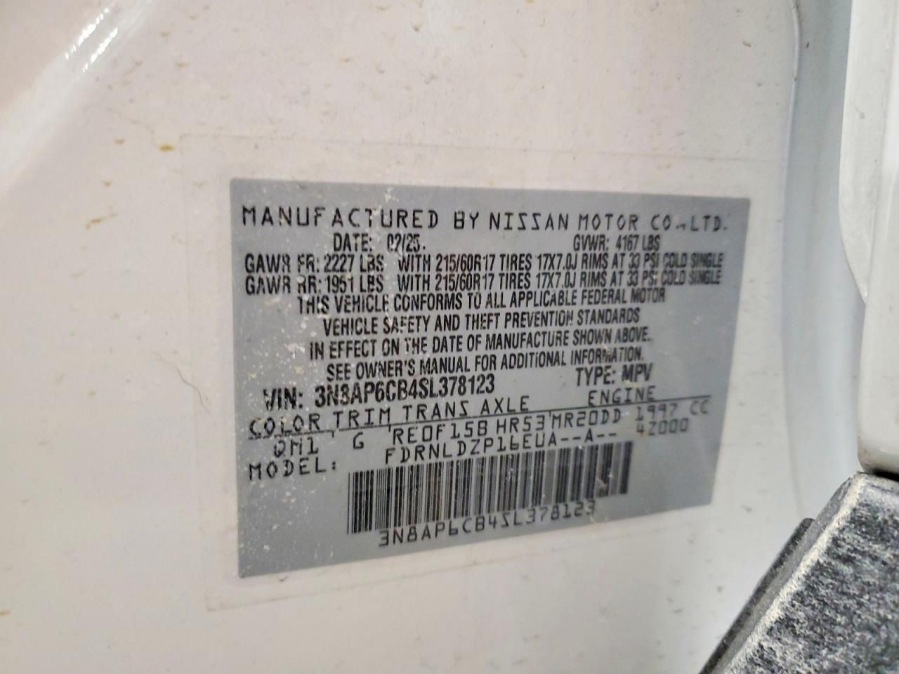 2025 Nissan Kicks sv